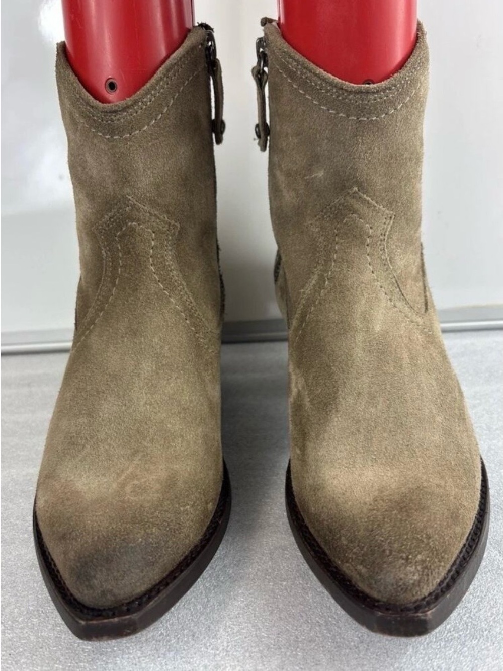 Frye Ash/Tan Suede Short Western Ankle Boots 7.5